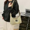 2025 new spring large-capacity single-shoulder cross-body retro simple foreign commuter women's bag fashionable casual tote bag
