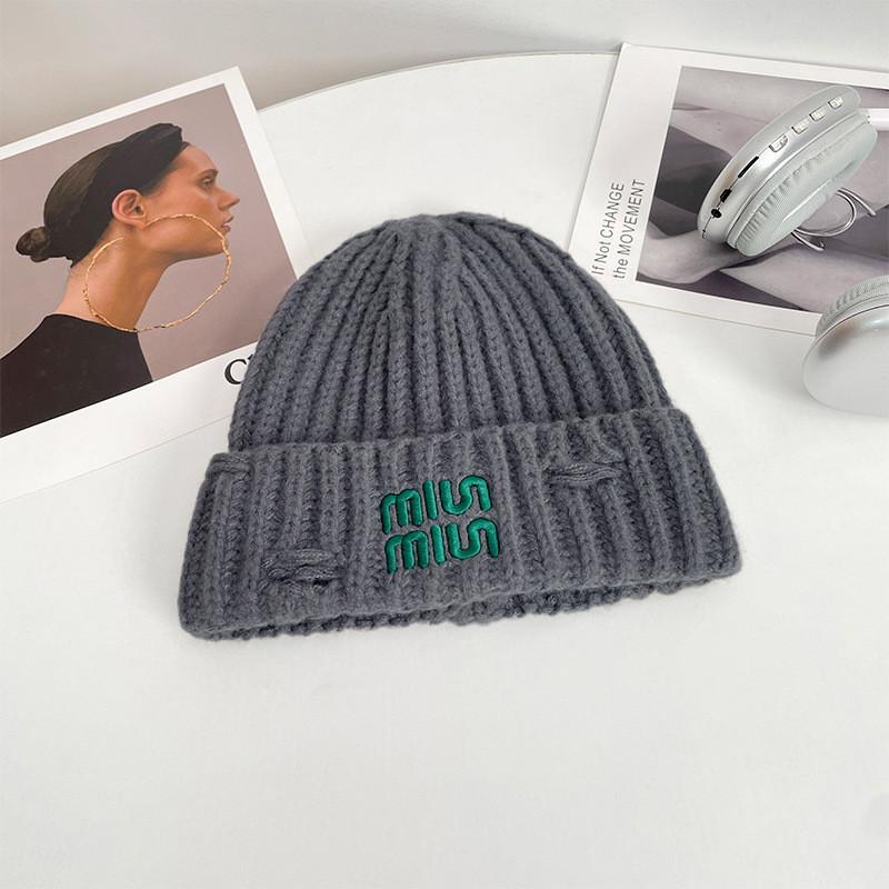 Knitted Hat With Letter Prints For Winter Warmth And Style For Casual Wear