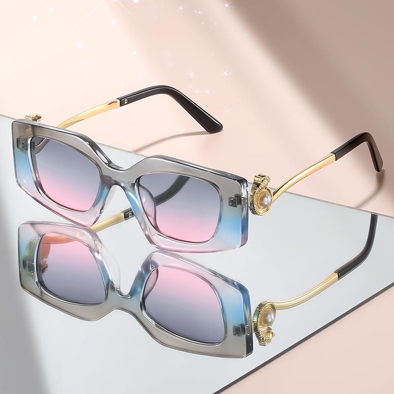 

New small-framed cat-eye sunglasses with metal Lightweight imitation pearl temple fashionable decorative sunglasses