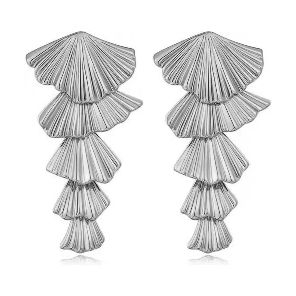 Hook Piercing Vintage Long Earrings Shell Shaped Exaggerated Earrings Fan Tassel Earrings Women