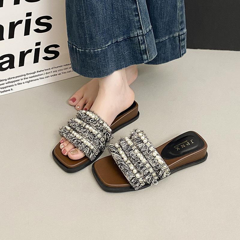 2025 Summer Women's Flat Summer Skirt Going Out One Word Seaside Beach Mop with New Cool Slippers Women's Outer Wear