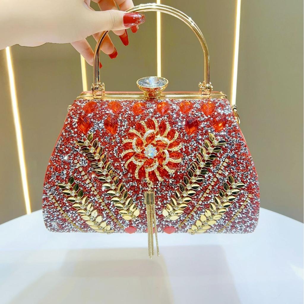 Luxury Women’s Evening Bag Glittering Diamond Decoration Party Handbags Elegant Women Chain Shoulder Bag Wedding Crossbody Bags