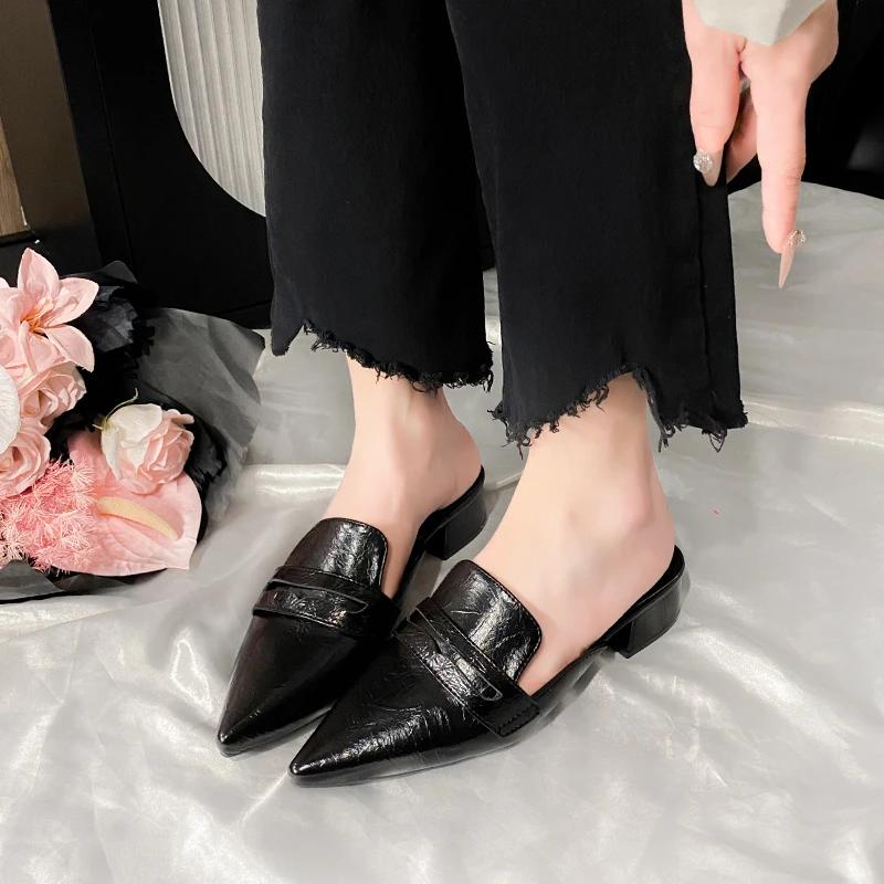 Fashion Baotou Semi-drag Women's Pointed Toe Shallow Mouth Patent Leather Rear Empty New Temperament Versatile Lazy Cool Drag