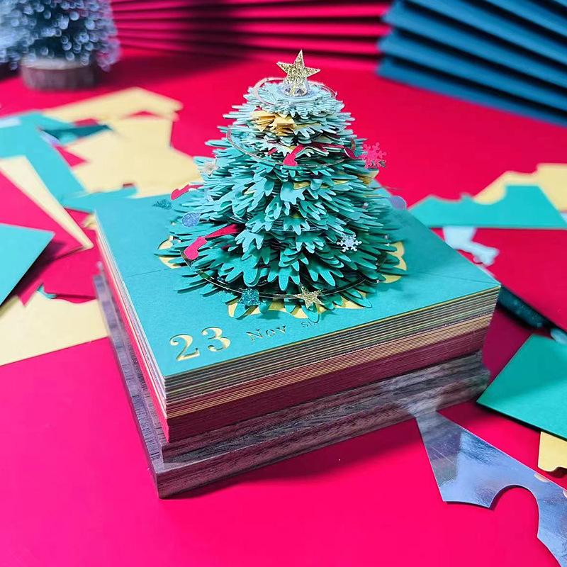 3D Christmas Tree Memo Calendar 2026 - Elegant Desktop Decoration Gift 3D Paper Desk Advent Calendar Home New Year Holiday Decor