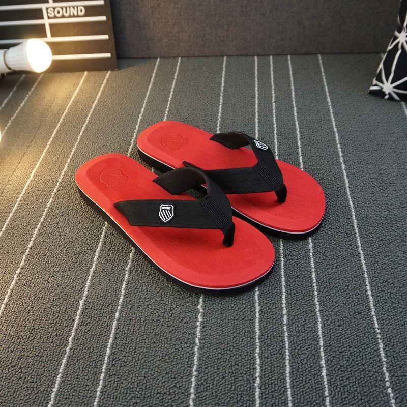 Versatile Mens Beach Slippers With Eva Material And Comfortable Foam Sole