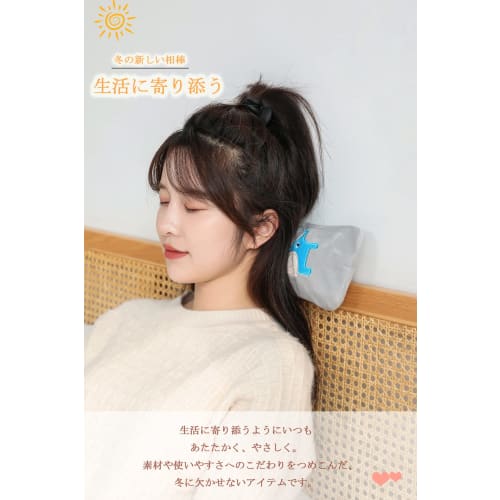 TONGMO Hot Water Bottle with Cute Cover, 850ml Capacity, Compact, No Electricity Required, Soft, Cold Weather Item, Warmer for Feet, Perfect for Menst