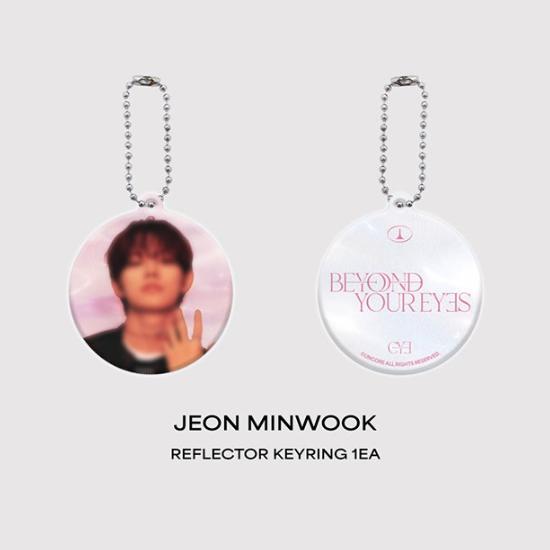 ЗАКРОЙТЕ ГЛАЗА 1-й Тур BEYOND YOUR EYES Светоотражающий Брелок JEON MINWOOK