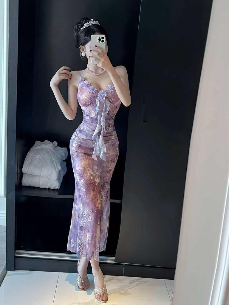 Elegant Slim-Fit V-Neck Mesh Print Camisole Dress