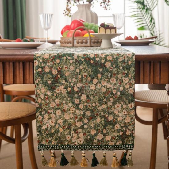 Yousheng Christmas Green Jacquard Table Runner with Tassel Decorative Festive Table Flag Dining Table Decoration for Home Restaurant Bar Kitchen