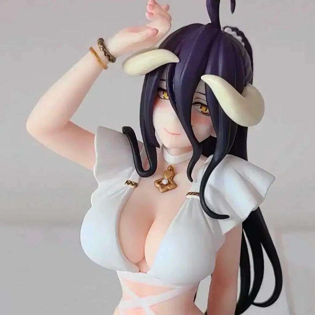 Beautiful girl figure