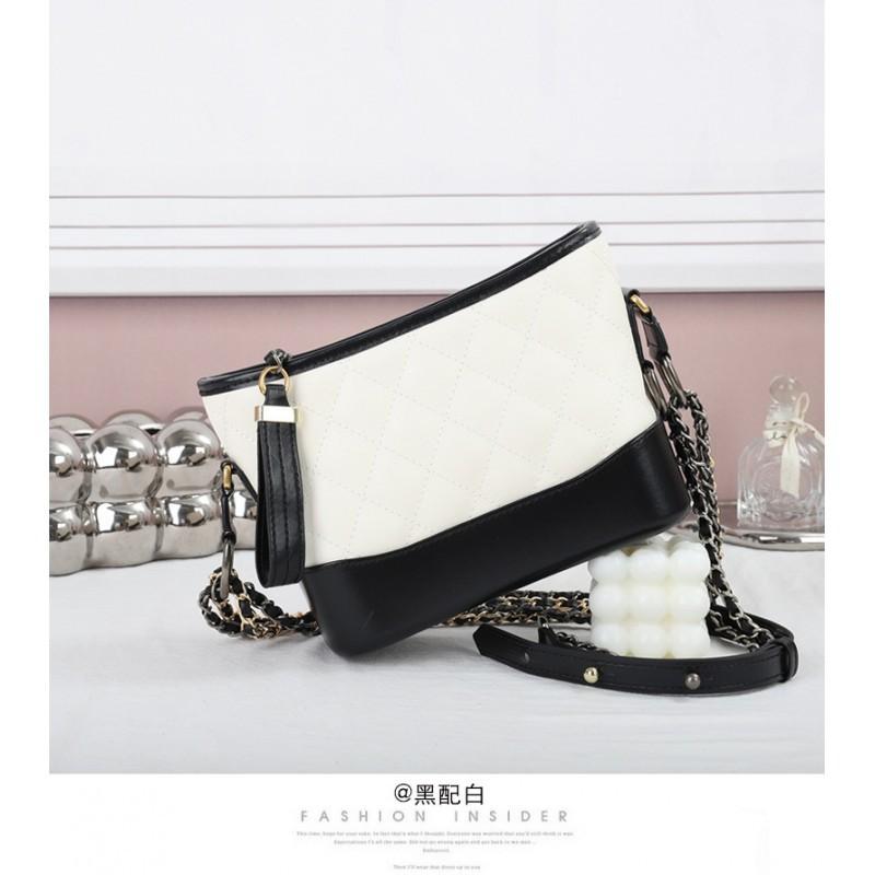 2026 Nová Módní Kožená Taška Wanderer Diamantová Mřížka Řetízek Barevně Kontrastní Kbelík Síťovina Červená Jednoramenná Cross-body