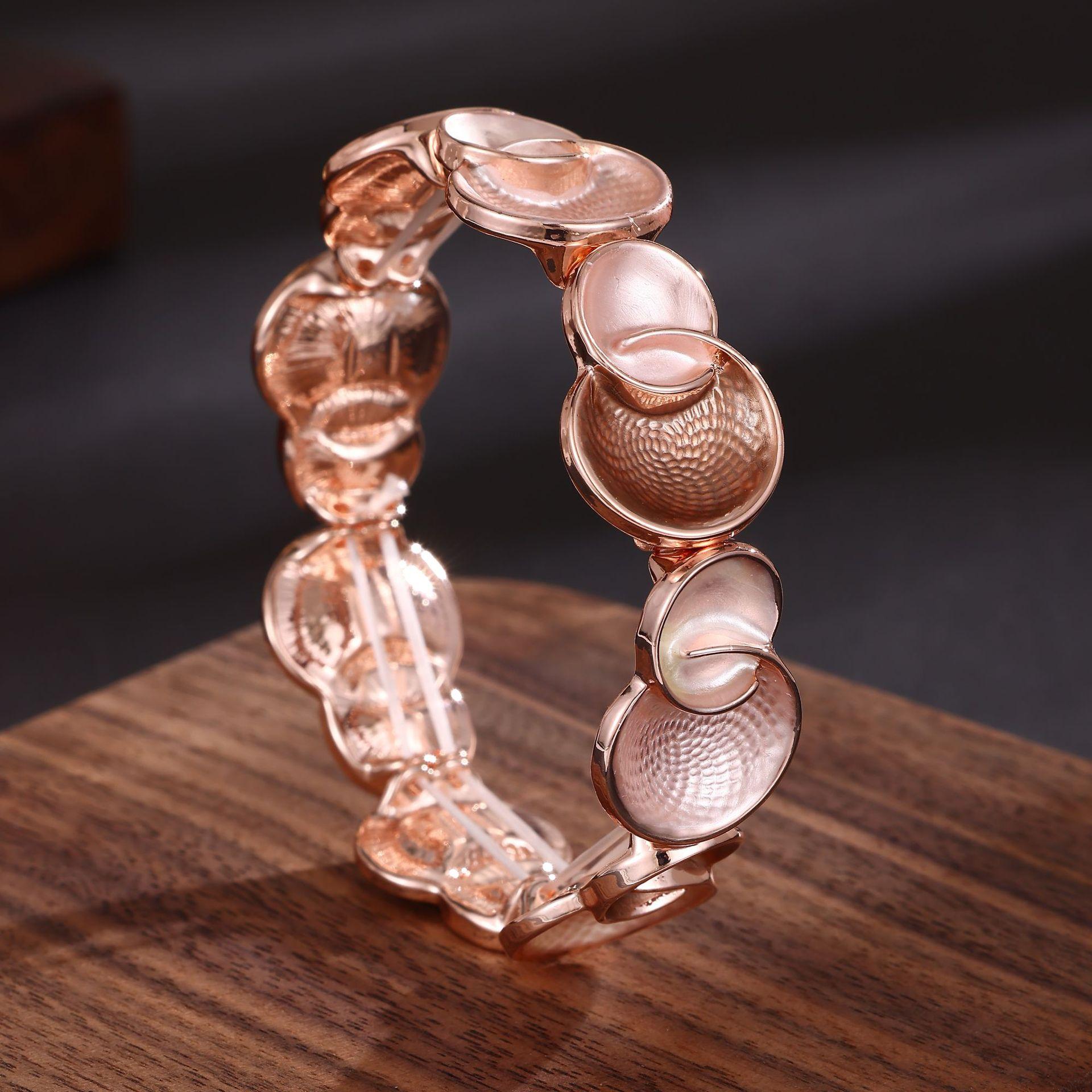 

Эмалевый геометрический круглый эластичный браслет, женский высококлассный круглый браслет из сплава с лепестками