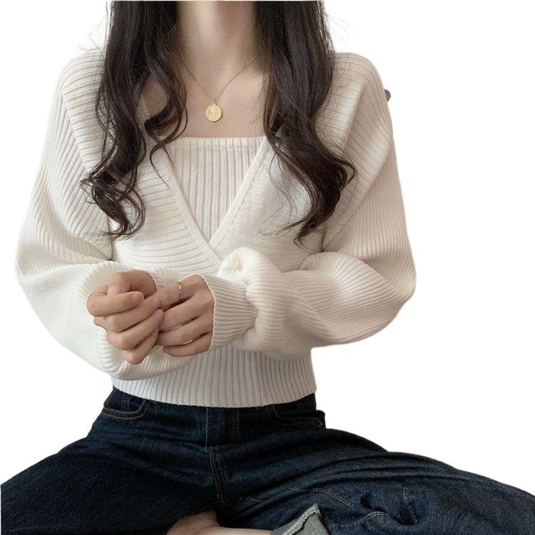 Women's Fashionable Square Neck Knitted Top - Spring/Autumn Design, Short, Versatile, with Bubble Sleeves and a Faux Two-Piece Look.