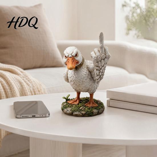 Artistic Home Ornaments Middle Finger Duck Figurine Angry Ornament Resin Handmade Decorative Statue for Garden Office Desktop Decor Collectible