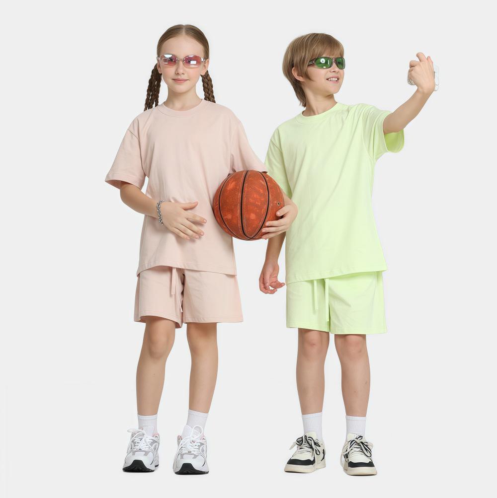 LVLV American Brand Trendy 275g Pure Cotton Loose T-shirt and Sports Shorts Set for Men, Women, and Kids.