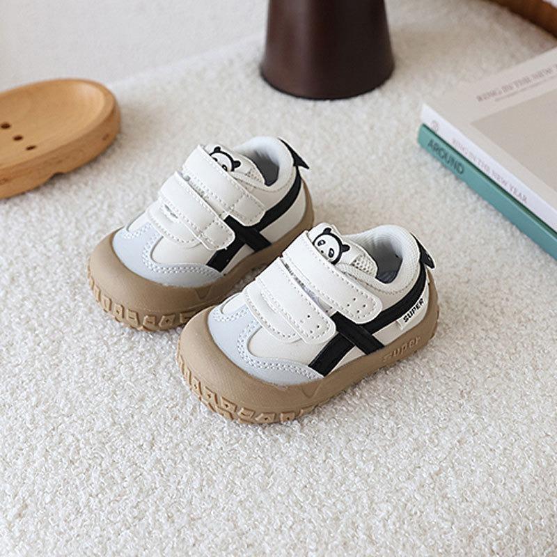 Spring Walking Shoes for Boys and Girls, Infant Toddler Shoes, New Spring/Autumn Style Casual Toddler Sneakers.