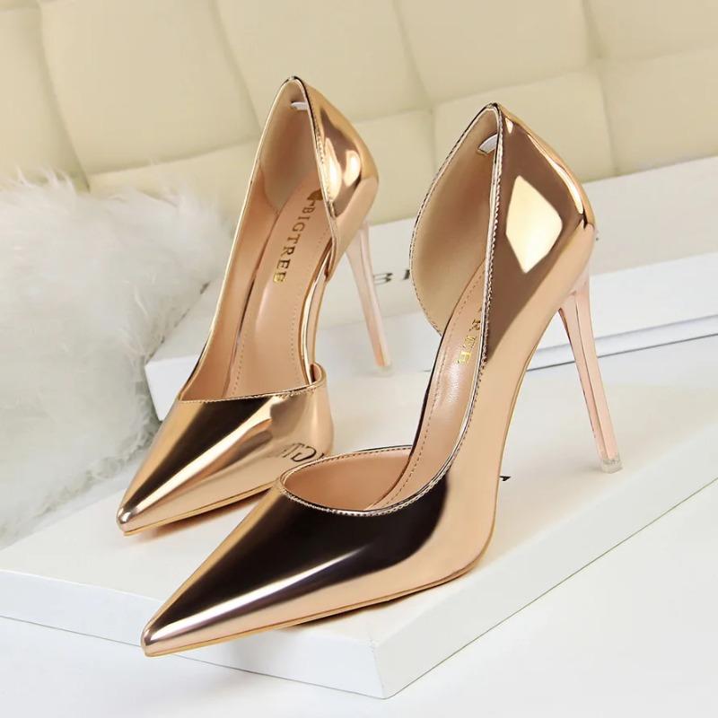 Sexy Damen Pumps Lackleder Hohe Absätze Party Urlaubsstil Einzelne Schuhe Absätze Stiletto Damenschuhe Hochzeitsschuhe Tacones