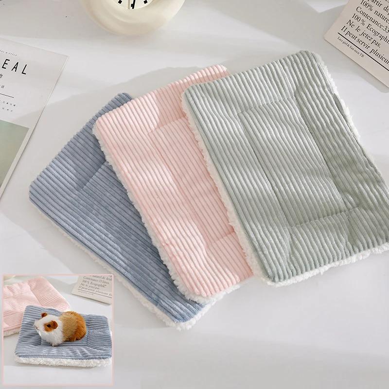 Hamster Bed House Winter Warm Squirrel Hedgehog Rabbit Bed Mat House Nest Hamster Accessories Small Pet Bed Mat