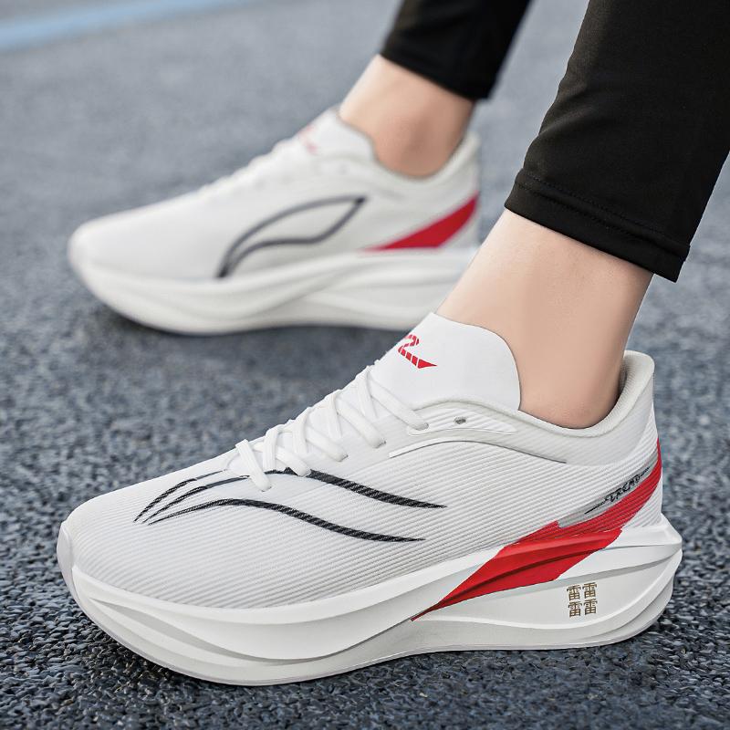 Erkek Ayakkabı Spor Ayakkabı Erkek Tenis Lüks Ayakkabı Erkek Günlük Antrenör Yarış Nefes Alabilen Moda Loafer'lar Koşu Ayakkabıları Erkekler için