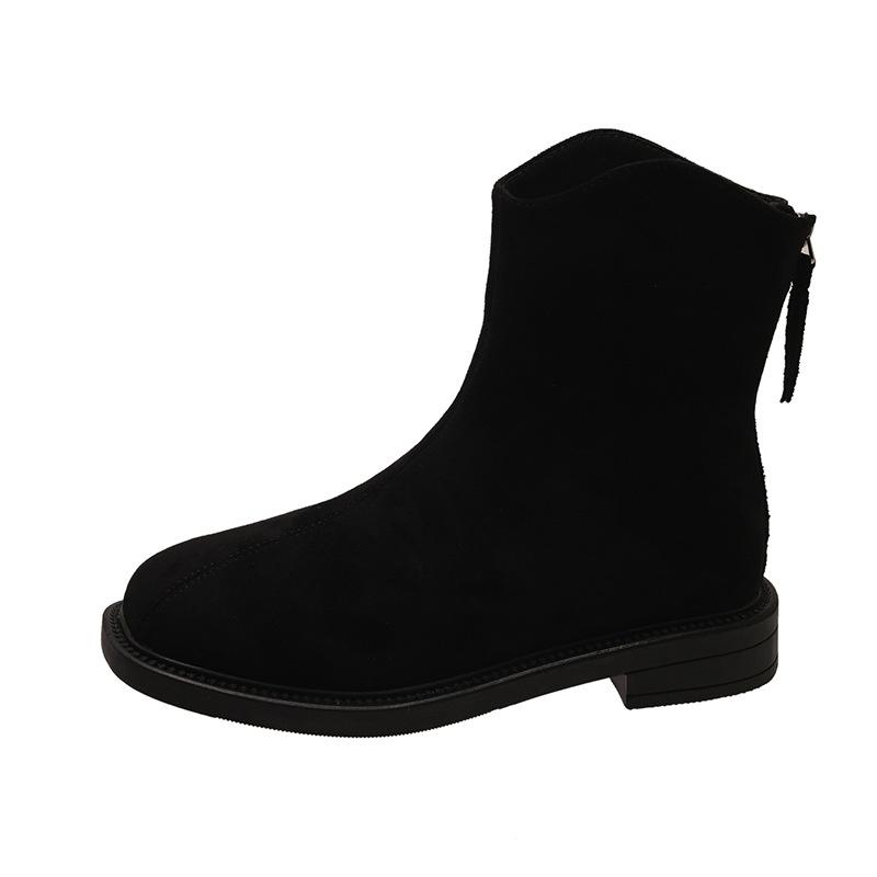 

Internet celebrity retro slim small short boots women s autumn and winter new short tube low heel Korean version casual simple women s shoes one 2025 35