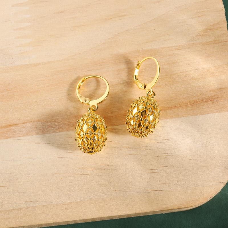 Kolczyki wiszące w kształcie wydrążonej kuli Eleganckie miedziane kolczyki wiszące Słodka biżuteria do uszu Dekoracja Klamra do uszu