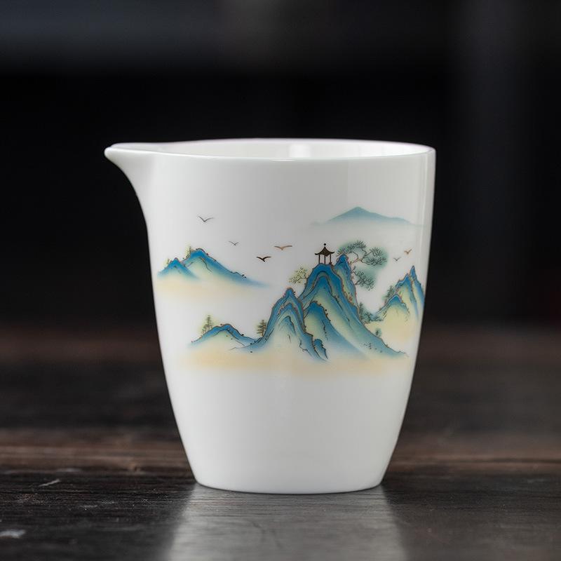 Sprawiedliwy kubek suet jade herbaciane morze biała porcelana ręcznie malowane kreatywne gospodarstwo domowe akcesoria do zestawu do herbaty kung fu sześciu dżentelmenów wysokiej klasy dozownik do herbaty