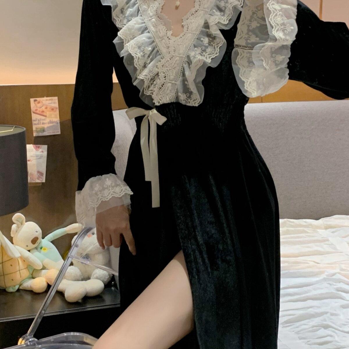 

Plus Size Women s Gold Velvet Pajama Set - French Court Princess Style Long Nightgown for Spring & Autumn XL (120-140 jin)
