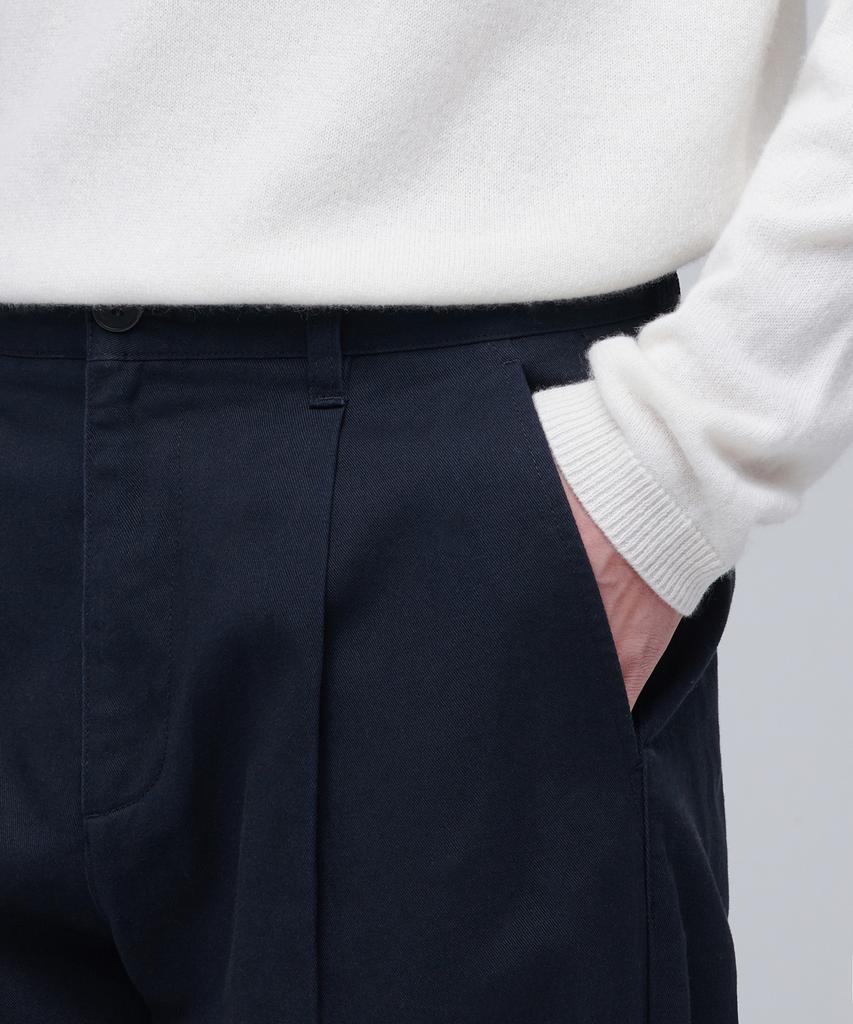 MUSINSA STANDARD One-Pleat Regular Fit Chino Pants [Navy]