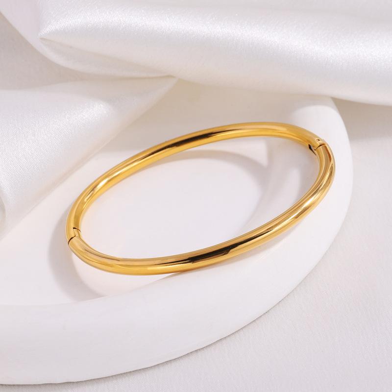 ZAKOL Waterproof Stainless Steel Cuff Bracelet Bangles for Women Smooth Metal Openable Bracelets Jewelry Gift