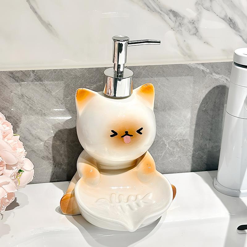 Cute Cat lotion Bottled Hand Wash Shampoo Bottled Light Luxury Advanced Toilet Soap Box soap dispenser  bathroom accessories