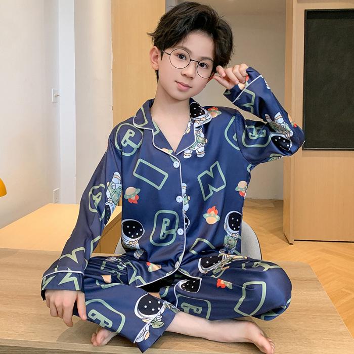 

Детская шелковая пижама с рисунком из мультфильма — с длинными рукавами, стильная, легкая, на весну и осень Size M [150-160CM]