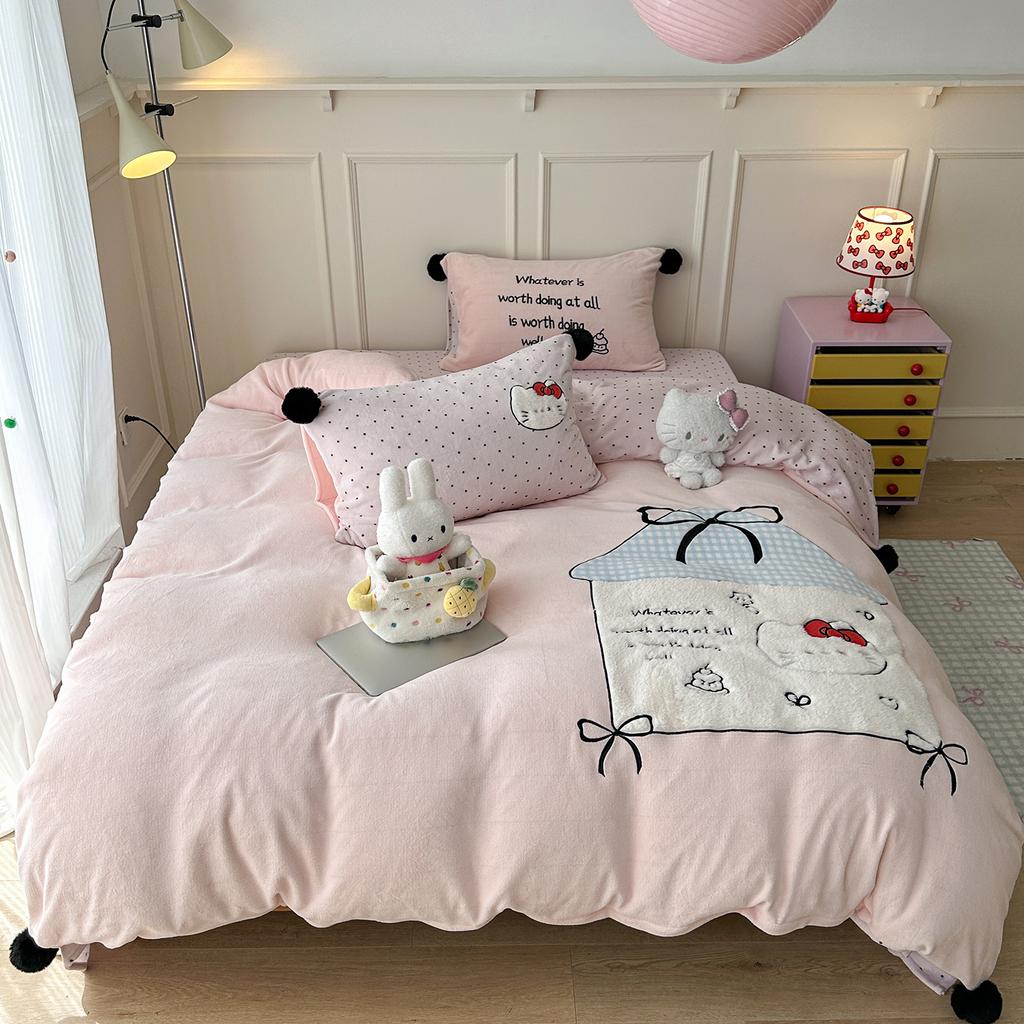 New Milk Velvet Autumn Winter Warm Bedding Set Soft Cartoon Pattern Embroidered Duvet Cover Sheet Pillowcases High End Bed Set