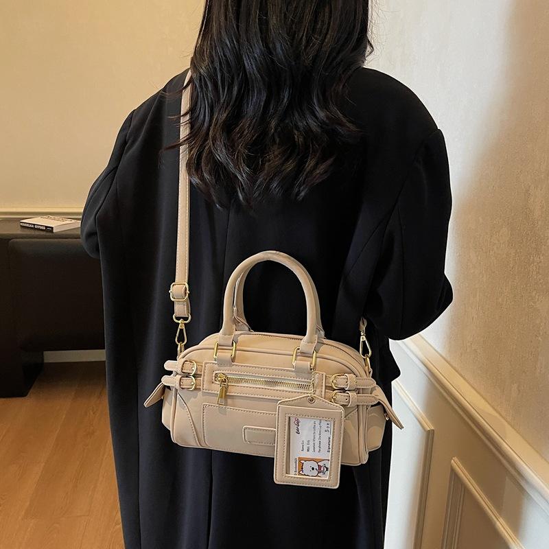 Premium Textured Bag Women's 2025 New Retro Versatile Shoulder Bag Commuter Messenger Bag Boston Handbag