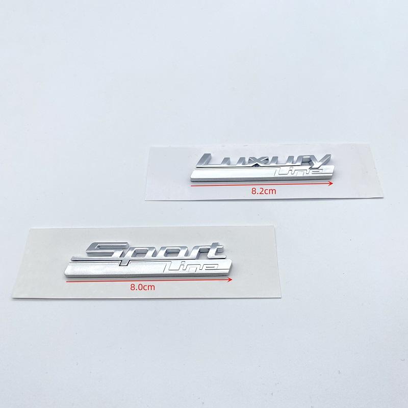Nový emblém do blatníku Luxury Line Sport Line pro BMW 730 740 750 750Li Boční logo Styl auta Upgrade Nálepka Chrome & Matte