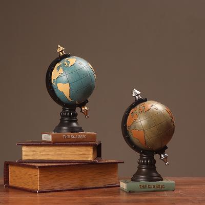1 Stück Schreibtischdekoration Antiker Stil Globus Uhr Desktop-Ornament Vintage Tischdekoration Einzigartige Heimdekoration