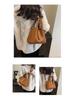 Women's Retro Fashion Bucket Bag - 2025 Autumn/Winter Vegetable Basket Handbag & High-End Niche Messenger Bag