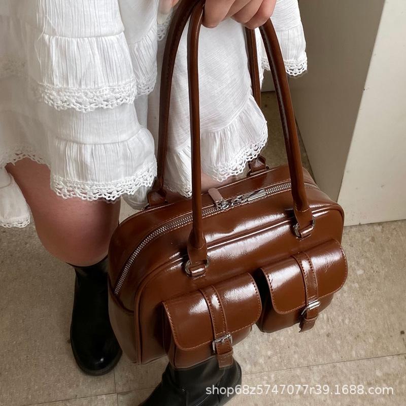 Niche Design Simple Retro Shoulder Portable Commuter Bag Women 2025 Fashion New High-end Bowling Bag
