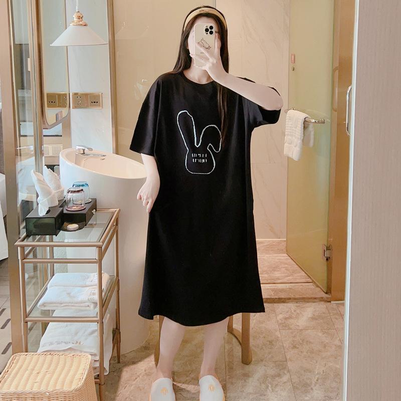 Korean version of loose personality large size Hong Kong style European and American design sensual short sleeves medium and long split T-shirt skirt
