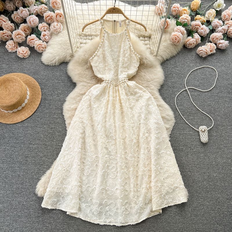 

Dress Heart Machine Hollow-out Midriff Jacquard Silm Halterneck Apricot color S