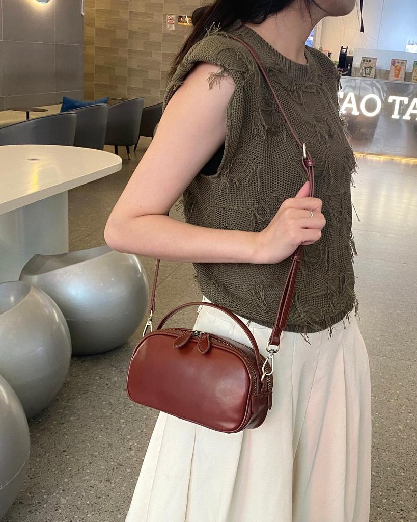 Leather messenger bag spring and summer versatile fashion handbag small fresh first layer cowhide high-end small square bag