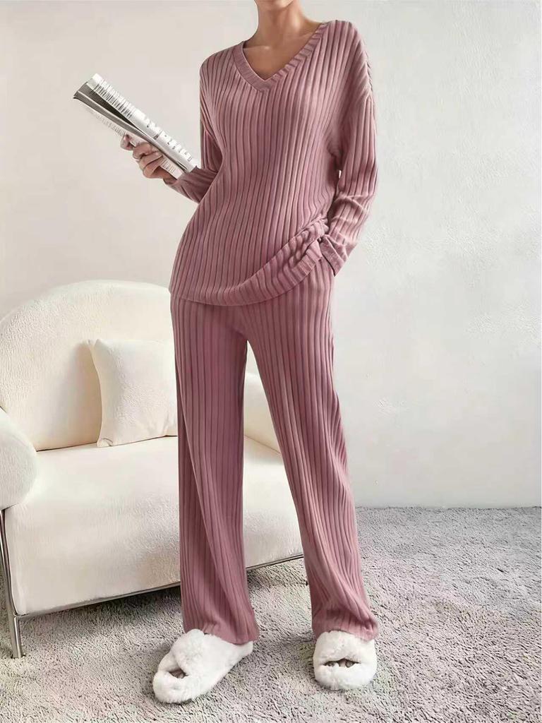 2025 Autumn/Winter V-Neck Ribbed Two-Piece Casual Set: Loose Top & Straight-Leg Pants
