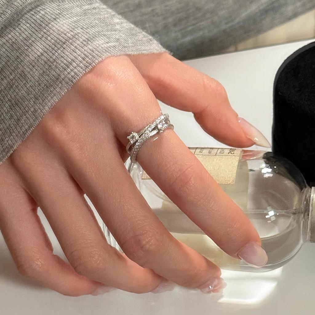 Light Luxury Temperament Zircon Surround Ring Super Flash Ring Niche Unique Design Index Finger Ring Woman