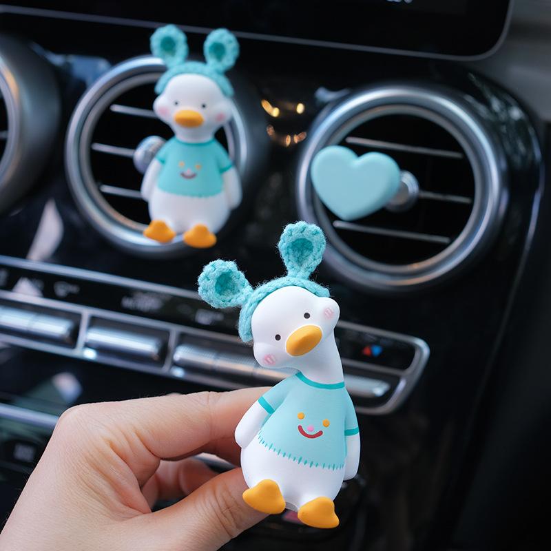 Car Accessories Internet Celebrity Duck Car Aromatherapy Perfume Car Console Decoration Supplies Girls