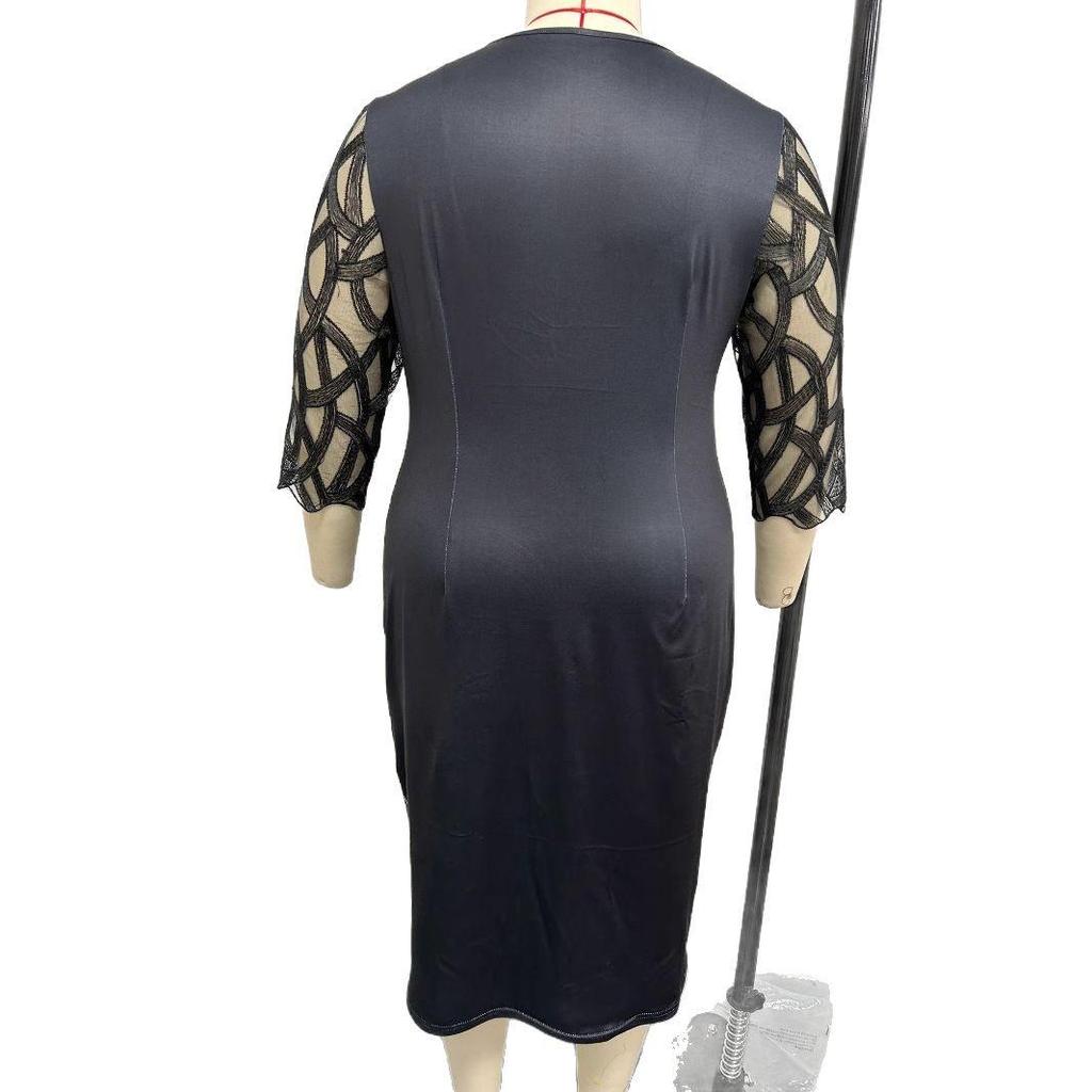 Vestido Casual Bodycon de Talla Grande para Mujer Europea y Americana con Encaje Patchwork y Estampado Aleatorio, Diseño Sexy de Cuello Redondo