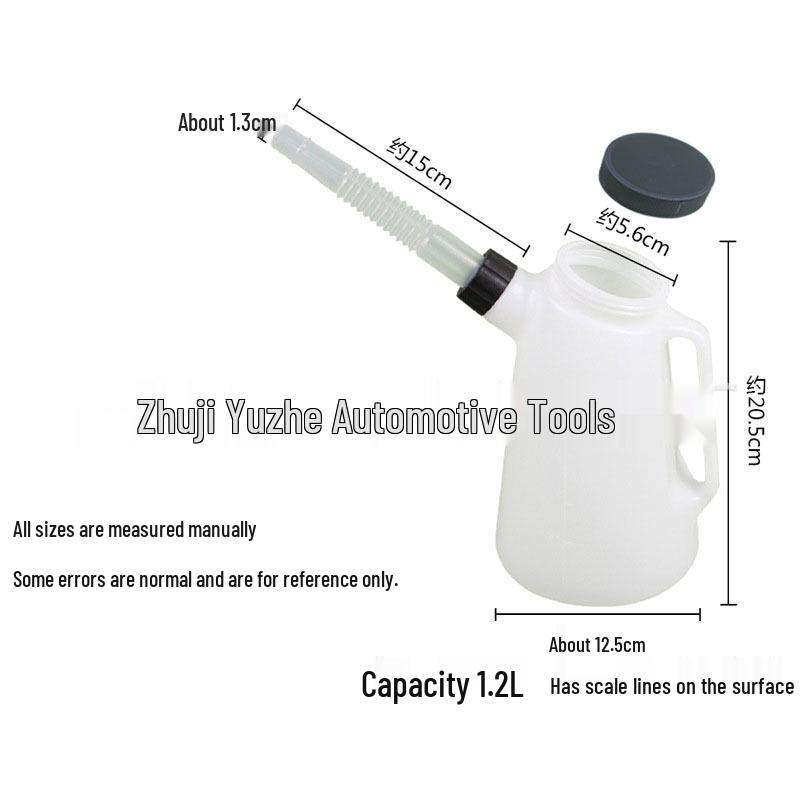 Graduated Long Spout Plastic Oil Can for Vehicle and Ship Refueling