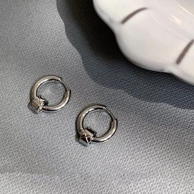 New Wave Niche Earrings Women's Fashion Personalized Cold Sweet Cool Design Vintage Elegant Everyday Ear Jewelry
