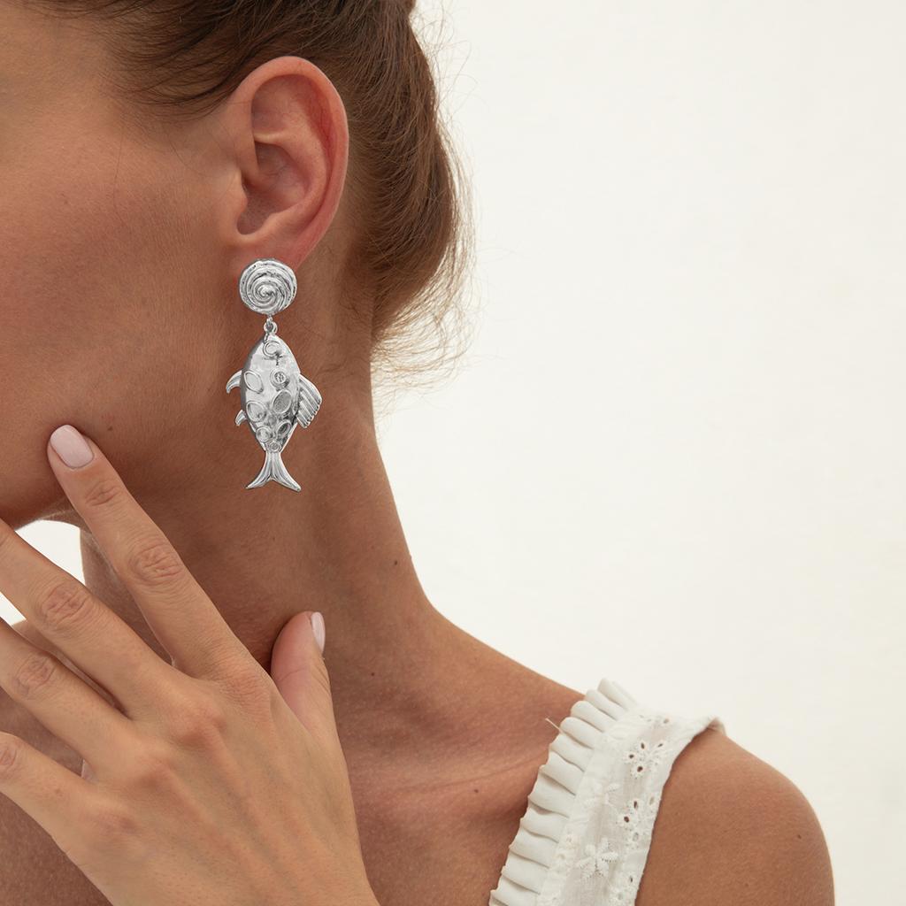 Light Luxury Dangle Earring For Women Trendy Irregular Ocean Element Pendant Earrings Vintage Metal Ear Decoration Accessories