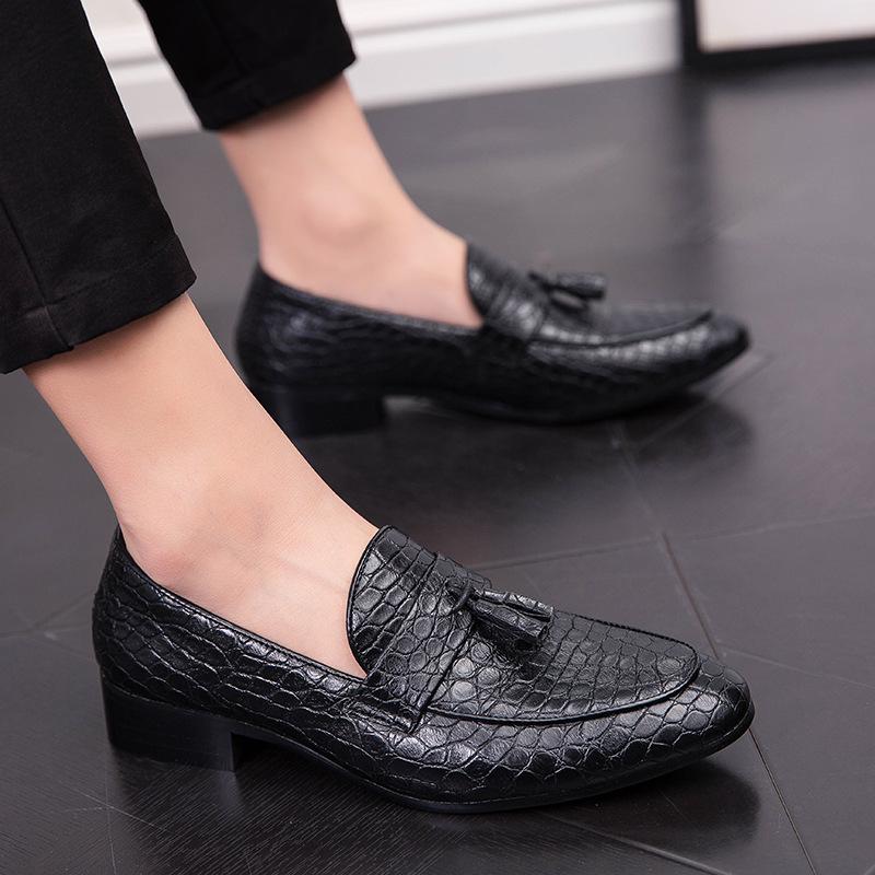Hairstylist leather shoes men's Korean version of trend British business leisure low-top one-pedal Doudou shoes nightclub small leather shoes men