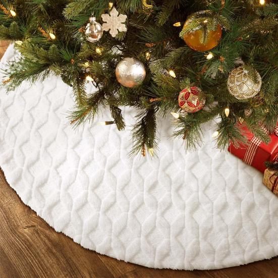 30"/36"/48" Faux Fur Christmas Tree Skirt Plush Snow White Tree Skirt with Golden Sequin Snowflake Reindeer for New Year Holiday Party Decoration