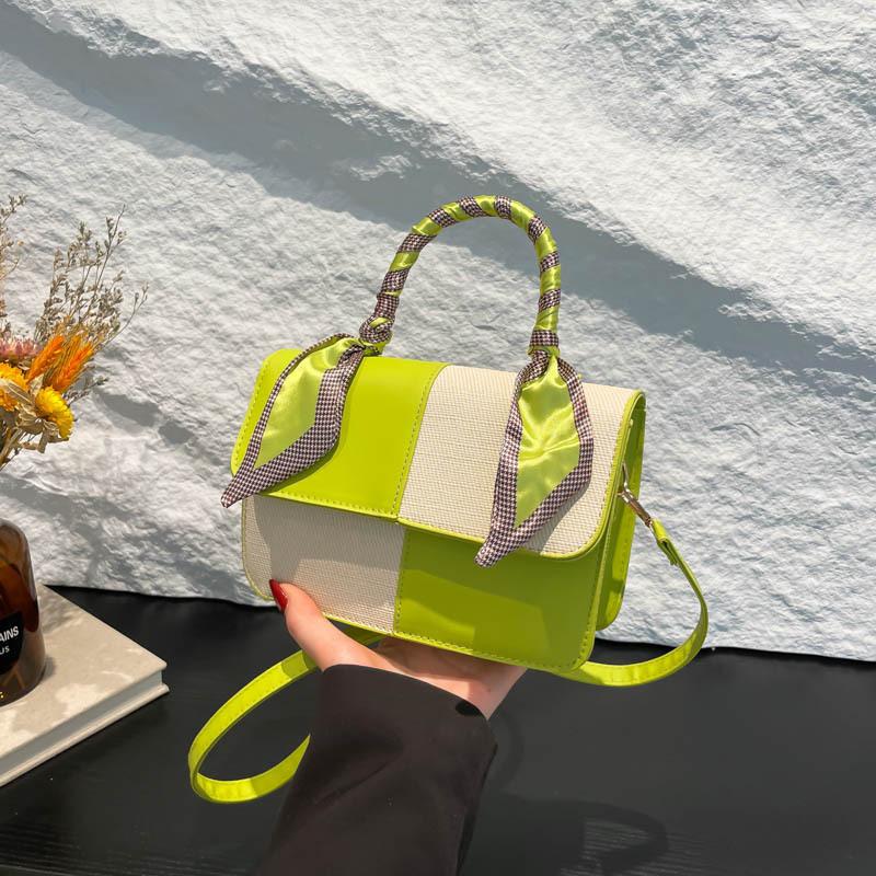 2025 New Contrasting Color Retro Portable Small Square Bag Female Sen Meng Fashionable Texture Shoulder Bag Personalized Commuter Messenger Bag